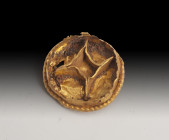 ROMA. Imperio Romano. Aplique (III-IV d.C.). Oro. Diámetro 20 mm.