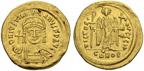 Justinianus I, 527-565. Solidus 542/565, Constantinopolis. Officina H. Obv. D N IVSTINI - ANVS P P AVG Helmeted, cuirassed bust facing, globus crucige...