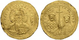 Basil II, 976-1025, with Constantinus VIII. Solidus 1005/1025, Constantinopolis. Obv. Nimbate facing bust of Christ wearing pallium and colobium; rais...