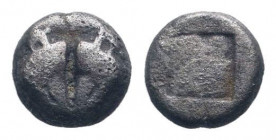 LESBOS. Unattributed early mint.Circa 550-480 BC. BI 1/24 Stater.Confronted boars heads / Four part incuse square. SNG Copenhagen 288; HGC 6, 1071.Fin...
