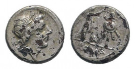 ANONYMOUS.81 BC. Uncertain mint.AR Quinarius.Laureate head of Apollo right / Victory standing right, crowning trophy; in between, F, in exergue, ROMA....