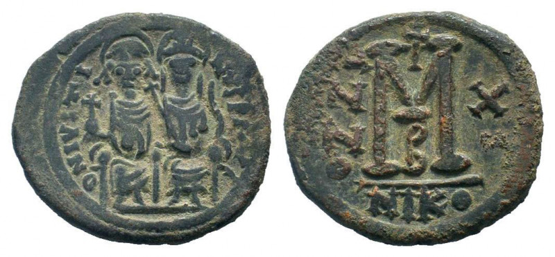 JUSTIN II and SOPHIA.565-578 AD.Nicomedia mint.AE Follis. D N IVSTINVS P P AVG, ...