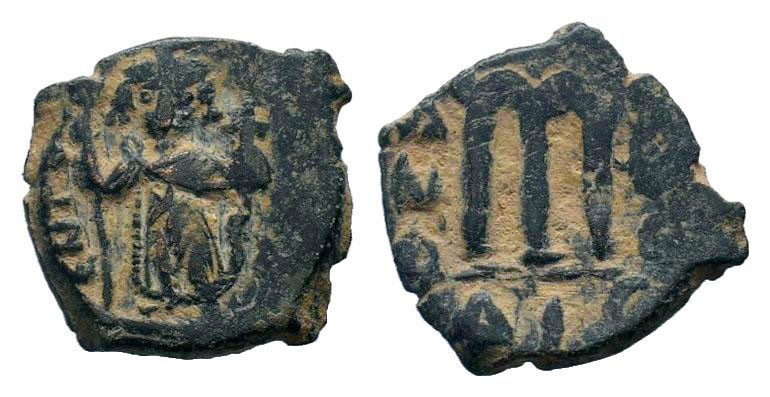 CONSTANS II.641-678 AD.Constantinopolis mint.AE Follis.Constans, holding long cr...