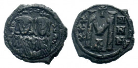 Leo III & Constantine V.717-741 AD.Constantinople mint.AE Follis.Crowned facing busts of Leo and Constantine, each holding akakia / Large M between XX...