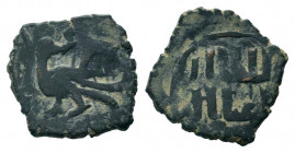 SELJUQ of RUM. Masud II. 2nd reign, 1302-1308 AD.No Mint.No Date.AE fals.Bird left, head to right / Arabic legend.Good very fine.

Weight : 3.2 gr

Di...