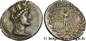 PHOENICIA - ARADOS
Type : Tétradrachme stéphanophore 
Date : an 167 
Mint name / Town : Arados 
Metal : silver 
Diameter : 29,5  mm
Orientation dies :...