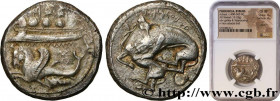 PHOENICIA - BYBLOS 
Type : Shekel 
Date : c. 330 AC. 
Mint name / Town : Byblos, Phénicie 
Metal : silver 
Diameter : 24,5  mm
Orientation dies : 3  h...