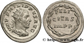 PHILIPPUS
Type : Antoninien 
Date : 247 
Mint name / Town : Rome 
Metal : billon 
Millesimal fineness : 450  ‰
Diameter : 23,5  mm
Orientation dies : ...