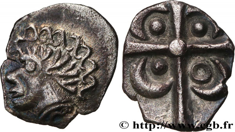 GALLIA - SOUTH-WESTERN GAUL - TOLOSATES (Area of Vieille-Toulouse)
Type : Drachm...