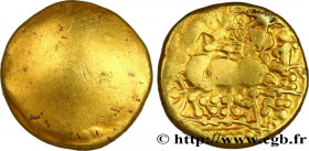 DUROCASSIS (Area of Dreux)
Type : Hémistatère d’or uniface 
Date : c. 80-50 AC. 
Mint name / Town : Dreux (28) 
Metal : gold 
Diameter : 15,5  mm
Orie...