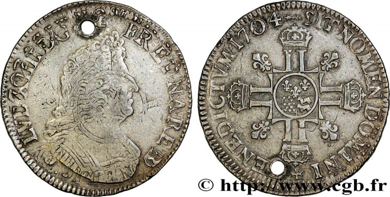 LOUIS XIV "THE SUN KING"
Type : Écu de Béarn aux huit L, 2e type 
Date : 1704 
M...