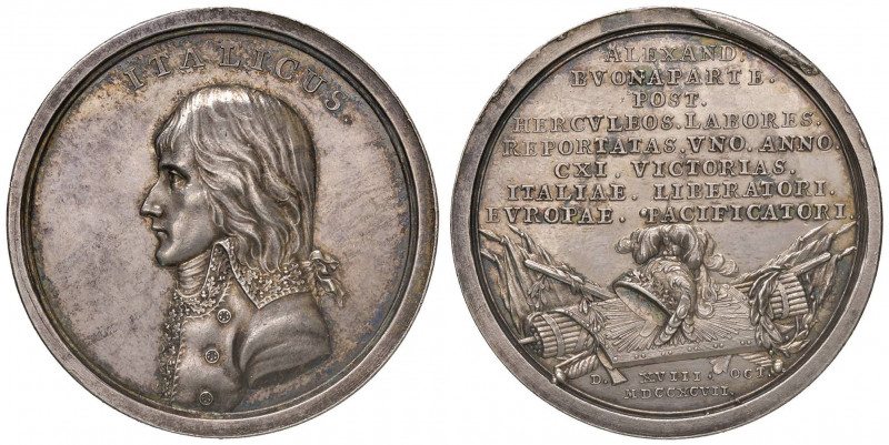 Medaglia 1797 Trattato di Campoformio - D/ ITALICUS. Busto del generale Bonapart...