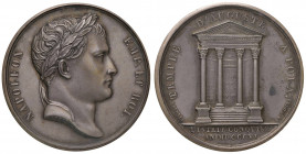 Medaglia 1806 Conquista dell’Istria - D/ Busto laureato a dx. NAPOLEON EMP. ET ROI - R/ Facciata del Tempio di Augusto. Circolarmente: TEMPLE D’AUGUST...