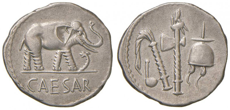 Cesare (+ 44 a.C.) Denario (49-48 a.C.) Elefante andante a d. - R/ Strumenti sac...