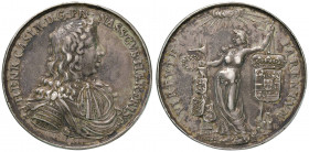 OLANDA Medaglia 1675 Hendrik Casimir van Nassau-Dietz - Opus: Benigh - AG (g 38,71 - Ø 46 mm) RR Colpetti al bordo
qBB