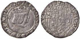 NAPOLI Ferdinando il Cattolico (1503-1516) Carlino con sigla G dietro il busto - Magliocca 9 AG (g 3,45) RR Ossidazioni marginali al R/, una probabile...