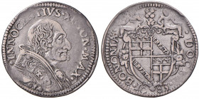 Innocenzo XI (1676-1689) Bologna - Testone 1683 - Munt. 223 AG (g 8,92) Schiacciature ai margini
BB