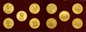 Giovanni XXIII (1958-1963) Serie delle medaglie annuali A. I - V - Opus: Giampaoli, Mistruzzi AU (g 61,99 + 66,20 + 67,53 + 65,68 + 67,37- Ø 44 mm) Lo...