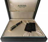 AURORA Penna stilografica - Modello Dante Alighieri - Pennino in oro 18 kt - Penna in lacca, in scatola originale non completa degli accessori