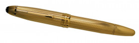 MONTBLANC Penna stilografica - modello Meisterstst&uuml;ck - n. 146 Pennino bicolore in oro 18 kt. Corpo della penna e cappuccio laminati in oro. Vend...