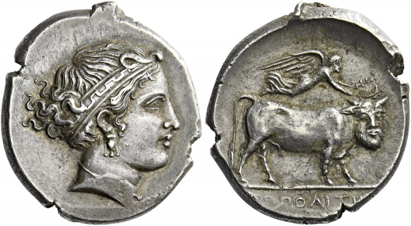 Campania, Neapolis.   Didrachm circa 395-385, AR 7.65 g. Head of nymph Parthenop...