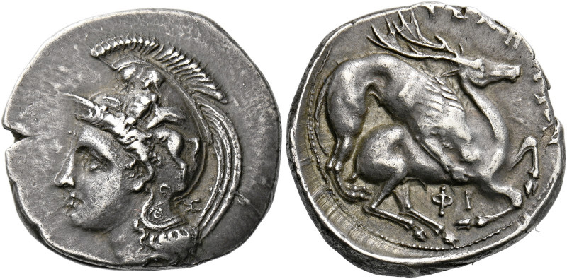 Velia.   Nomos circa 334-300, AR 7.53 g. Head of Athena l., wearing crested Phry...