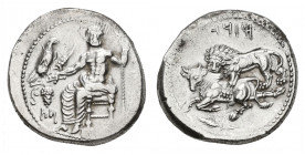 Cilicia. Tarsus. Estátera. 360-334 BC. Mazaios. (Sng París-335). (Sng Levante-106 var). Anv.: Baal of Tarsus enthroned and facing left, holding in the...