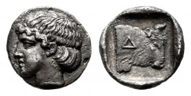 Macedon. Dikaia. Hemiobol. 425-400 BC. (Traité-IV 1439). (Hgc-3.1). Anv.: Head of nymph left. Rev.: Forepart of bull right; Δ on body; all within incu...