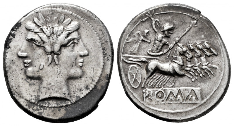 Anonymous. Didrachm - quadrigatus. 225-214 BC. Rome. (Craw-28/3). Anv.: Laureate...