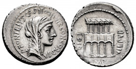 Didius. Titus Didius, Imperator y P.Fonteius Capito. Denarius. 55 BC. Rome. (Ffc-678). (Craw-429/2a). (Cal-541). Anv.: P. FONTEIVS CAPITO III VIR. CON...