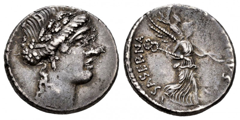 Hostilius. L. Hostilius Saserna. Denarius. 48 BC. Rome. (Ffc-758). (Craw-448/1b)...