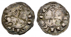 Kingdom of Castille and Leon. Alfonso VII (1126-1157). Obol. Mintmark: Roundel. (Bautista-119.1). Anv.: LEONI. Rev.: IMPERATOR. Ve. 0,32 g. Rare. Almo...