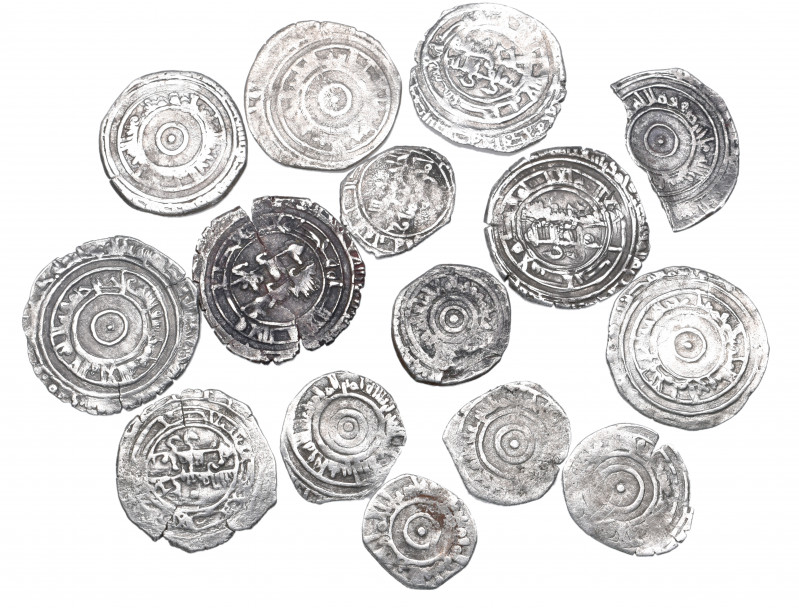 Fatimid, miscellaneous silver issues (15), mostly with missing or partial mints ...