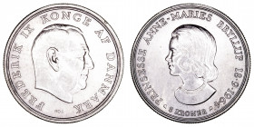 Monedas Extranjeras
Dinamarca
5 Kroner. AR. 1964. Boda de la Princesa Ana María. 16.93g. KM.854. Golpecito en canto. Bonita pátina. (EBC+).