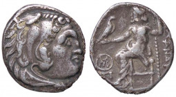 GRECHE - RE DI MACEDONIA - Alessandro III (336-323 a.C.) - Dracma - Testa di Eracle a d. /R Zeus seduto a s. con aquila e scettro Sear 6731 var. (AG g...