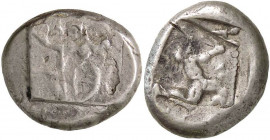 GRECHE - PANFILIA - Aspendos - Statere - Guerriero andante a d. con lancia e scudo /R Triscele Sear 5381 (AG g. 10,86)
qBB