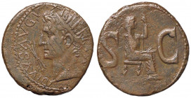 ROMANE IMPERIALI - Augusto (27 a.C.-14 d.C.) - Dupondio - Testa radiata a s.; davanti, un fulmine /R Livia seduta a d. con patera e lancia C. 244; RIC...