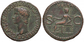ROMANE IMPERIALI - Caligola (37-41) - Asse - Testa a s. /R Vesta seduta a s. con patera e scettro C. 27; RIC 38 (AE g. 10,8)
BB+