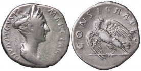 ROMANE IMPERIALI - Marciana (sorella di Traiano) - Denario - Busto drappeggiato e diademato a d. /R Aquila ad ali aperte su scettro con testa volta a ...