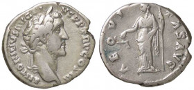 ROMANE IMPERIALI - Antonino Pio (138-161) - Denario - Testa laureata a d. /R L'Equità stante a s. con bilancia e scettro C. 14 (AG g. 3,44)
qBB