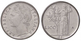 REPUBBLICA ITALIANA - Repubblica Italiana (monetazione in lire) (1946-2001) - 100 Lire 1991 R AC Variante con il gambo dei 99 chiuso
FDC