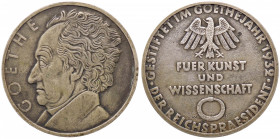 MEDAGLIE ESTERE - GERMANIA - Medaglia 1932 - Goethe MB Ø 62 Sul bordo * BENITO MUSSOLINI
BB