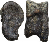 Aes Premonetale. AE Knucklebone (Astragalus) 6th-4th century BC. Haeberlin pl. 6,10. AE. 14.40 g. R. 21x12x12mm. Earthen green brown patina. VF. For b...