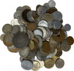 Miscellanea. Lotto di centottantasette (187) monete del mondo di vari metalli e epoche. AG, AE, NI, AL. Interessante lotto da vagliare