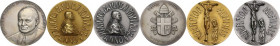 Giovanni Paolo II (1978-2005), Karol Wojtyla. Lotto di tre medaglie: annuale A. I (in argento) e annuale A. II (un esemplare in oro e uno in argento)....