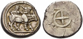 THRACO-MACEDONIAN TRIBES, Ichnai. Circa 485-470 BC. Octodrachm (Silver, 32mm, 28.97 g). ΙΧΝΑΙΟΝ ( retrograde ) Local hero, wearing kausia, walking to ...