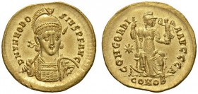 Theodosius II, 402-450. Solidus (Gold, 20mm, 4.49 g 6), Constantinople, 1st officina, c. 403-408. D N THEODO - SIVS P F AVG Helmeted, diademed and cui...