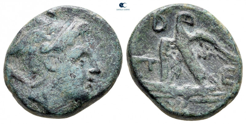 Kings of Macedon. Uncertain mint. Perseus 179-168 BC. 
Bronze Æ

19 mm, 5,68 ...