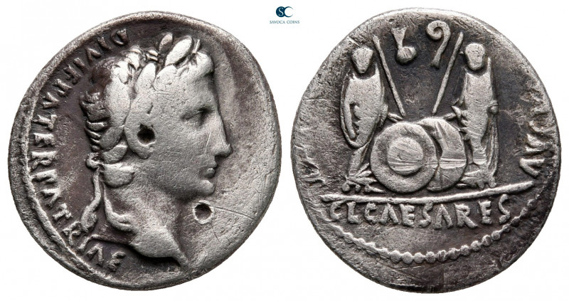 Augustus 27 BC-AD 14. Lugdunum
Denarius AR

19 mm, 3,55 g



nearly very ...