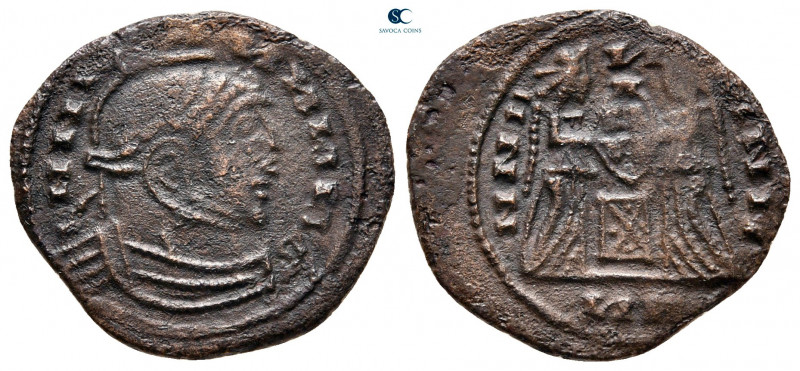 Constantine I the Great AD 306-337. Contemporary barbaric imitation
Follis Æ
...